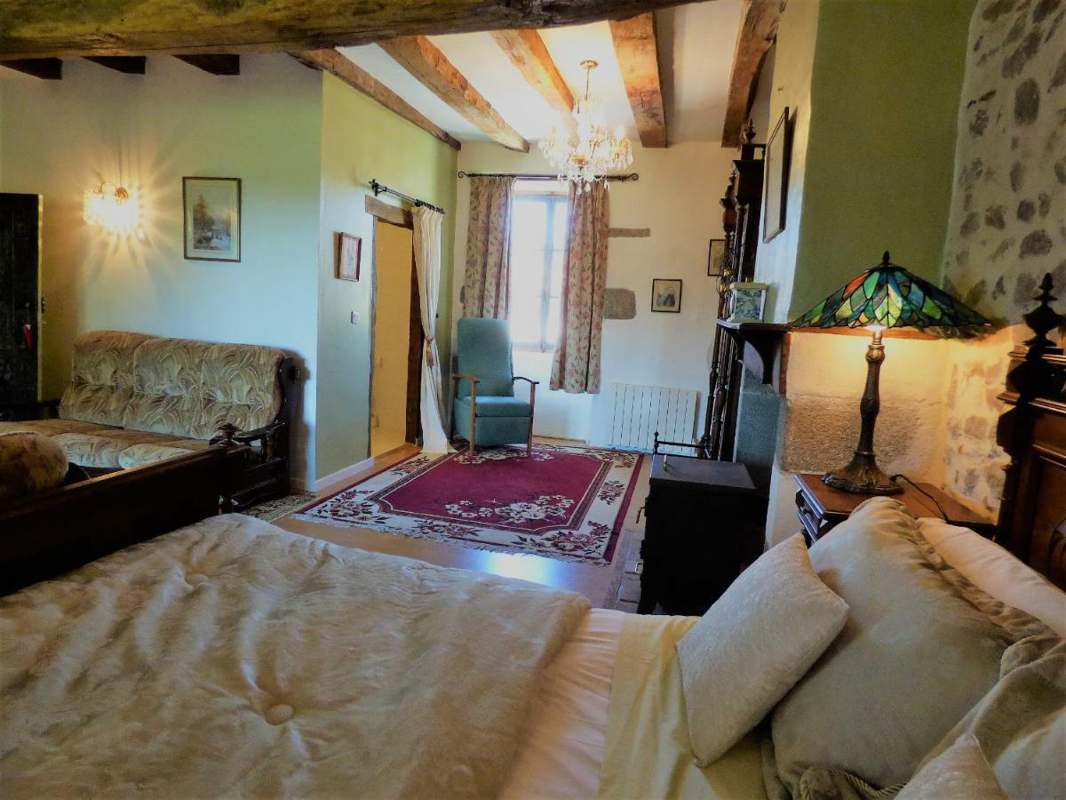 L'Ancien Presbytere Chambres D'Hote Ou Gite Le Dorat Экстерьер фото