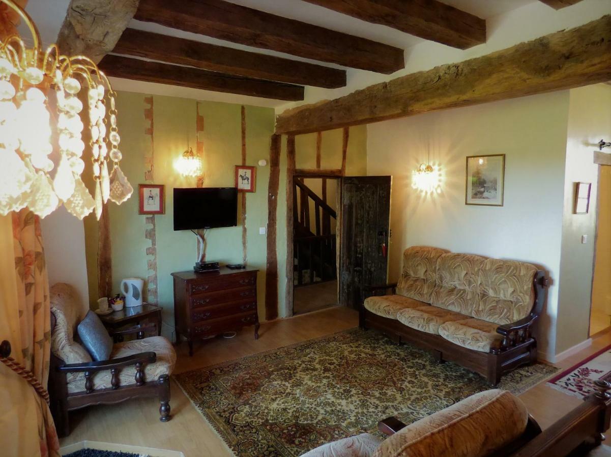 L'Ancien Presbytere Chambres D'Hote Ou Gite Le Dorat Экстерьер фото
